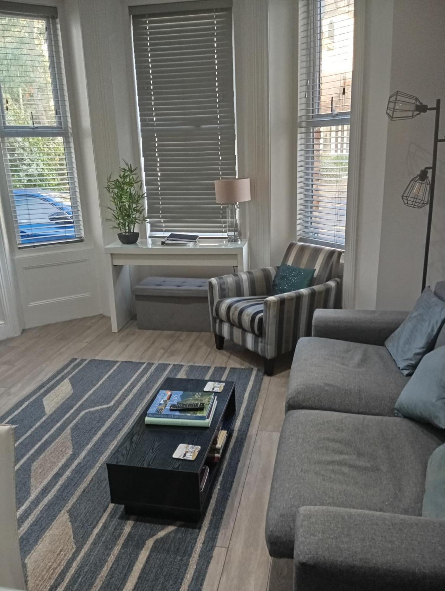 Stylish converted Victorian apartment Bournemouth Exterior foto